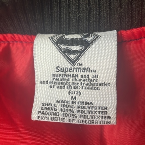 DC Comics Men's Superman Olive Camouflage Polyester Bomber Jacket size M - Picture 2 of 7
